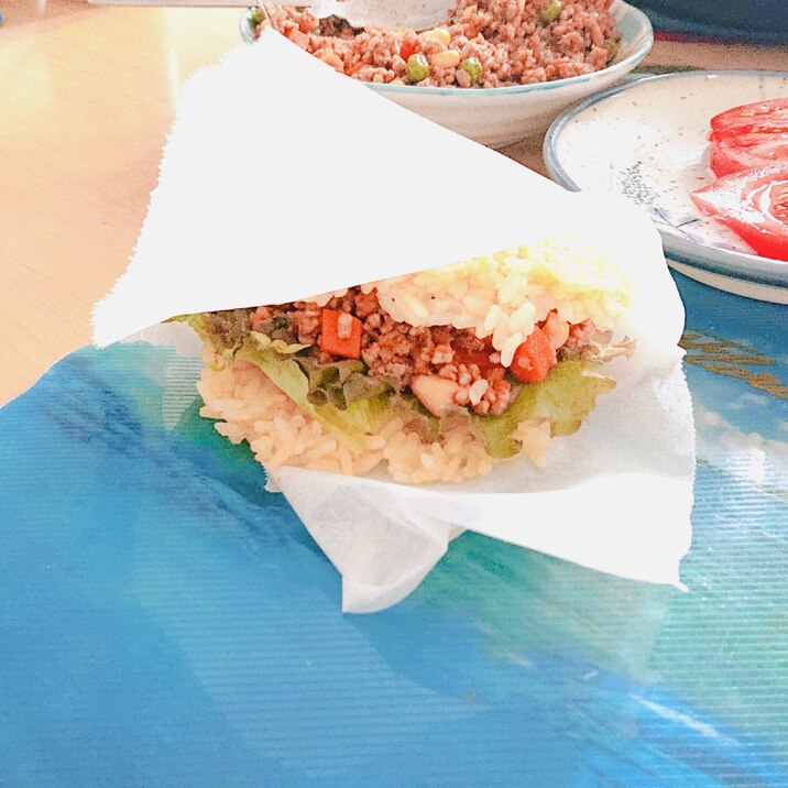 ドライカレーでライスバーガー